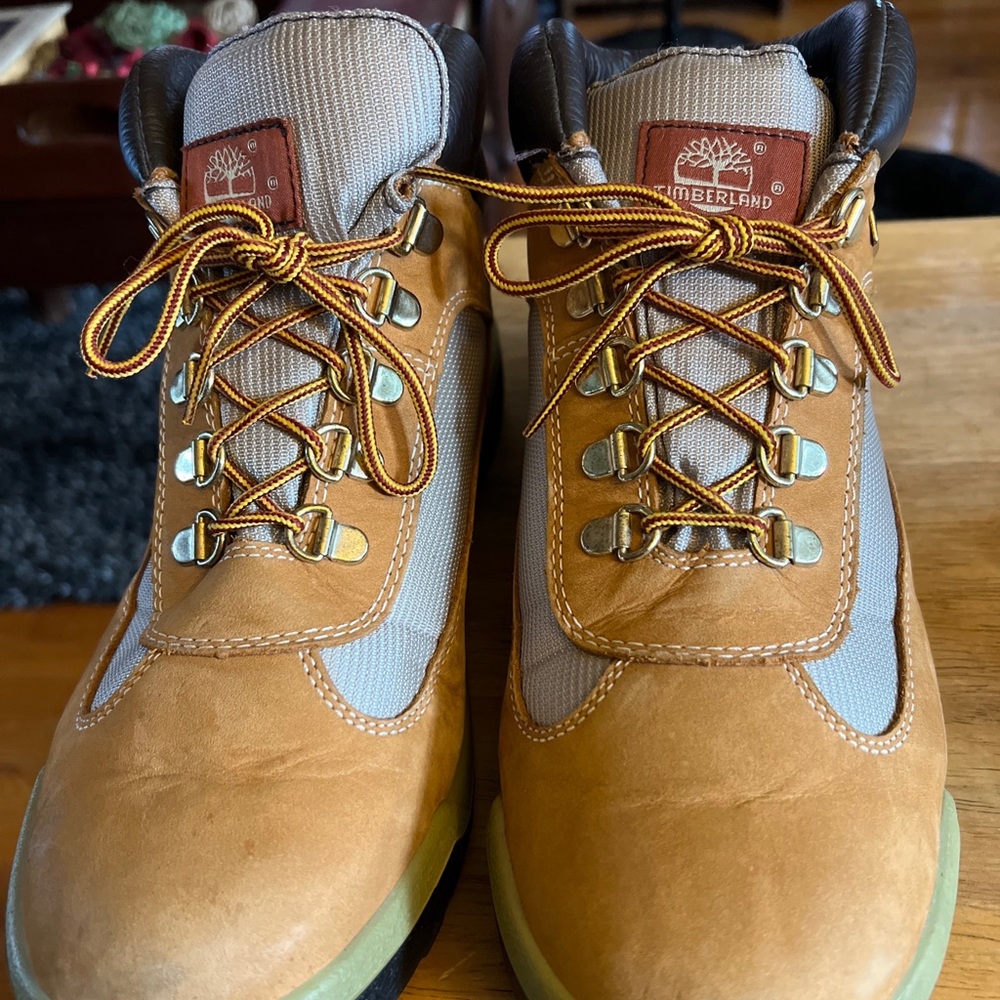 Timberland leather/suede half boot US 9.5 size